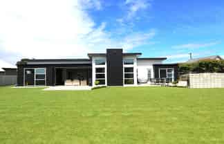 43 Stoneleigh Lane, Waikiwi