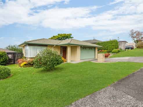 83 Buscomb Ave, Henderson