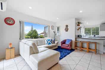 49 Bronzewing Terrace, Unsworth Heights