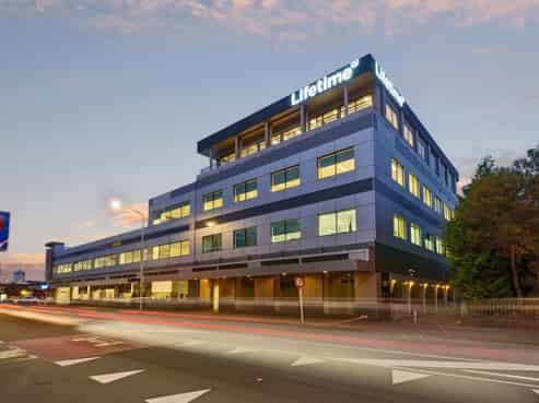 Panoramic views - executive office opportunity