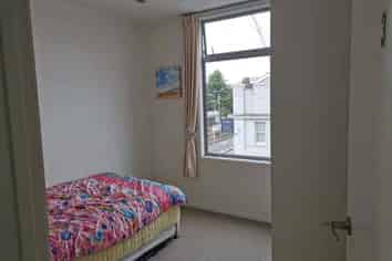 2G/1C zz Queen Mary Ave, Epsom