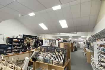 High profile Takapuna retail 