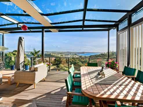 26 Beauvoir Avenue, Matakatia