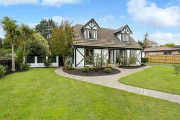 13 Sandford Place, Chartwell