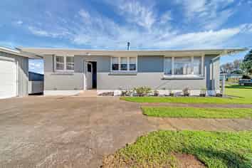 94 South Road, Manaia