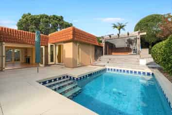 37 Manurere Avenue, Takapuna