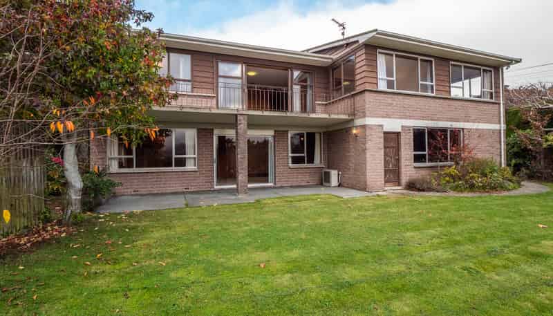 50 Glendevon Place, Vauxhall