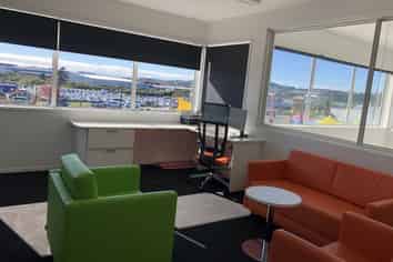 Immaculate first floor office - 510.89sqm