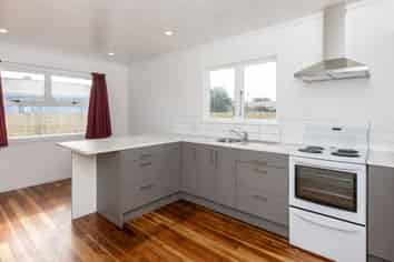 12 Barnett Place, Pirimai