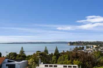 174 Clovelly Road, Bucklands Beach