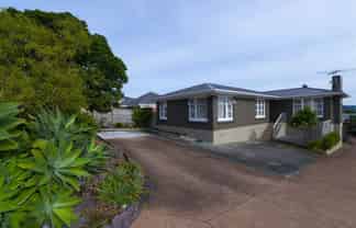10 Blacklock Avenue, Henderson