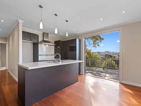 1/58 Target Road, Totara Vale