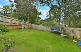 9b Cedar Terrace, Stanmore Bay