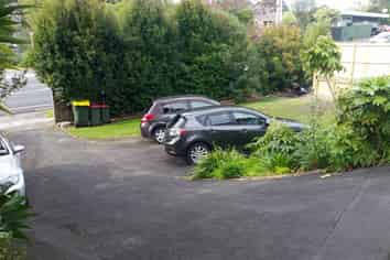 76 Beach Road, Castor Bay