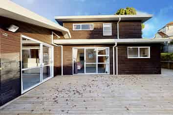 39 Marina View Drive, West Harbour