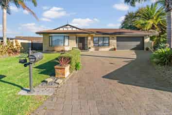 12 Gairloch Place, Wattle Downs