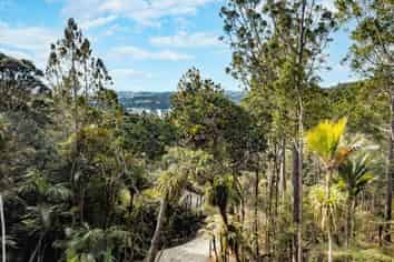 85 Brick Bay Drive, Sandspit