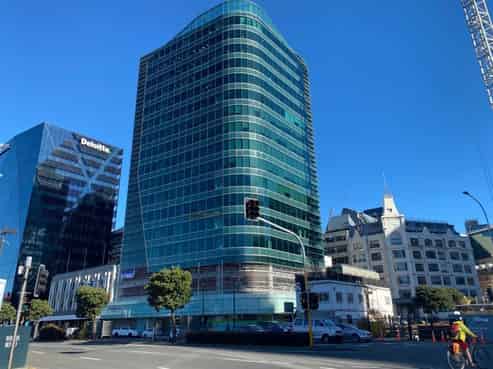 Kitchen plant in situ