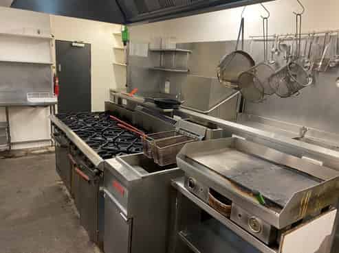 Kitchen plant in situ