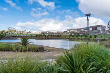 B401/3 Rose Garden Lane, Albany