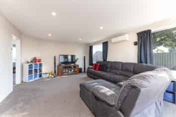 192A Breezes Road, Aranui