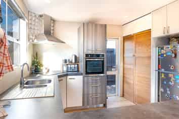 192A Breezes Road, Aranui