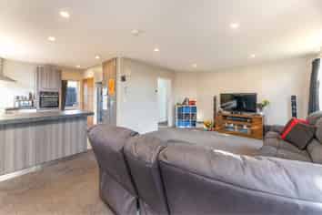 192A Breezes Road, Aranui