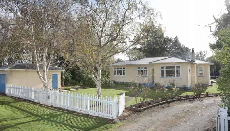 136 Hendersons Line, Marton