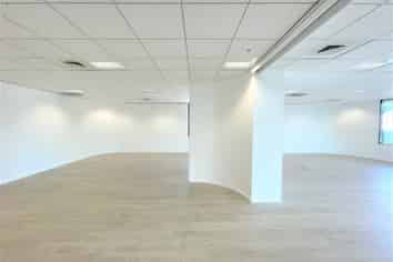 HIGH QUALITY OFFICE PREMISES