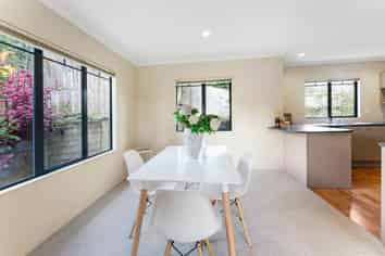 9 Saybrook Place, Mangere