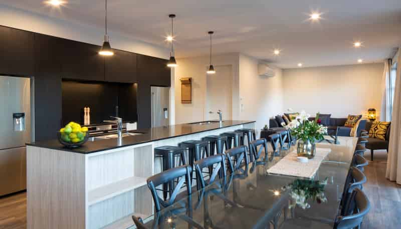 10-30 Alpine Avenue, 