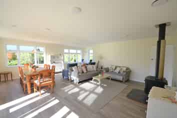 Nelson & Bays - Address withheld