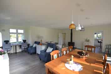 Nelson & Bays - Address withheld