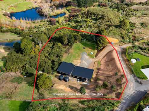 18 Niccone Place, Bombay