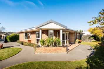 10 Autumn Place, Redwood