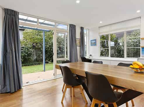 1/4a Bracken Avenue, Takapuna