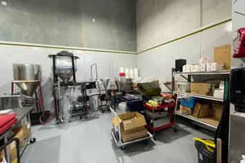 For Sale - Quality modern Industrial unit