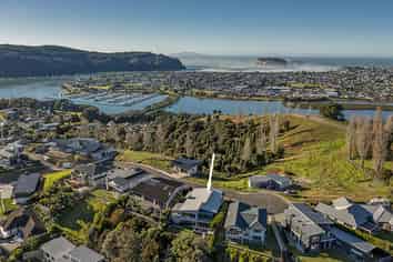 114 Te Pamahue Drive, Whangamata