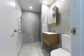 105, 5-9 Madeira Lane, Grafton