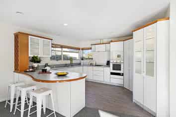 10 Quantock Place, Burwood