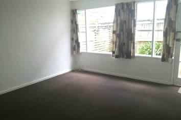 2/25 Duncan Avenue, Sandringham