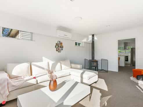 8 Saffron Street, Birkdale