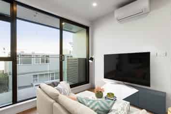 114/5 Madeira Lane, Grafton