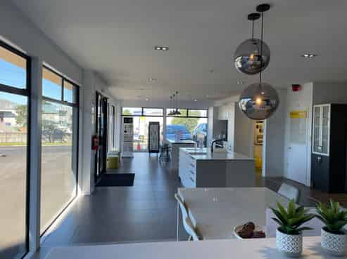 Superb Profile, Must See