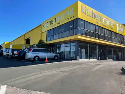 Superb Profile, Must See