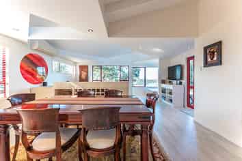 33 Junction Road, Oneroa