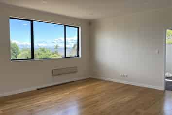 16 Venus Place, Half Moon Bay