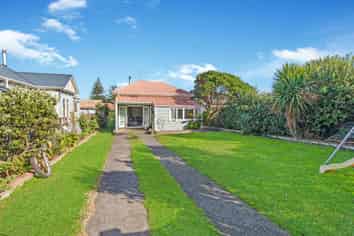 35 Karaka Street, Castlecliff
