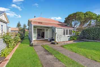 35 Karaka Street, Castlecliff