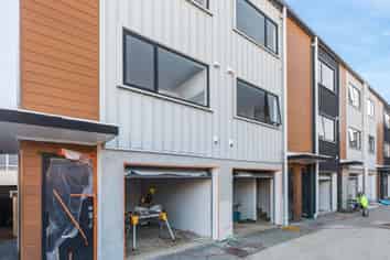 145/147 Russell Road, Manurewa